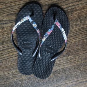 Havaiana floral print